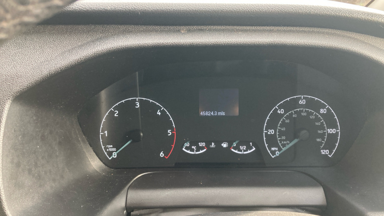 Ford Transit Custom 300 L2 Diesel Fwd 2.0 EcoBlue 130ps Low Roof Limited Van